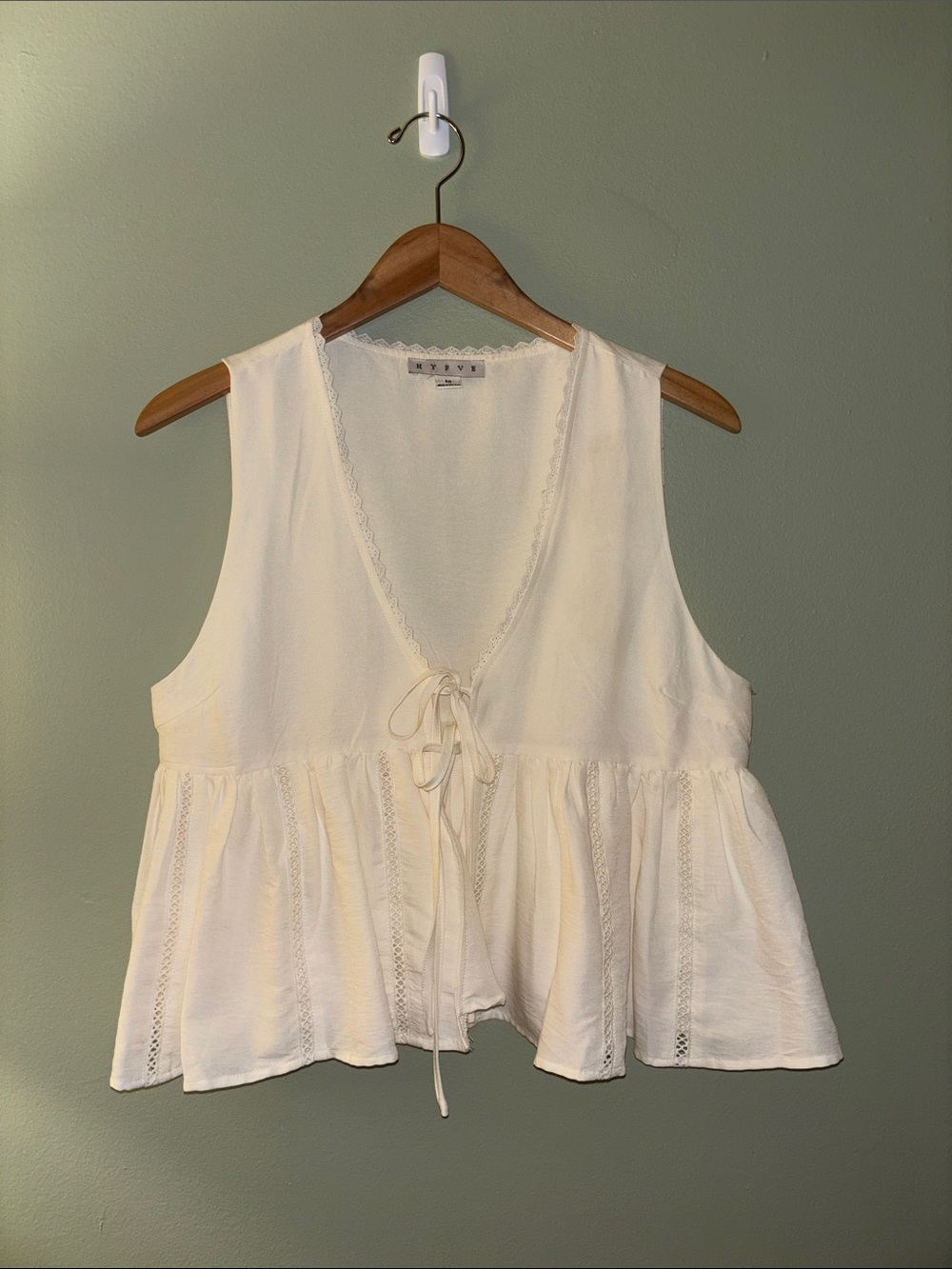 HYFVE Cream Lace-Trim Tie-Front Peplum Camisole